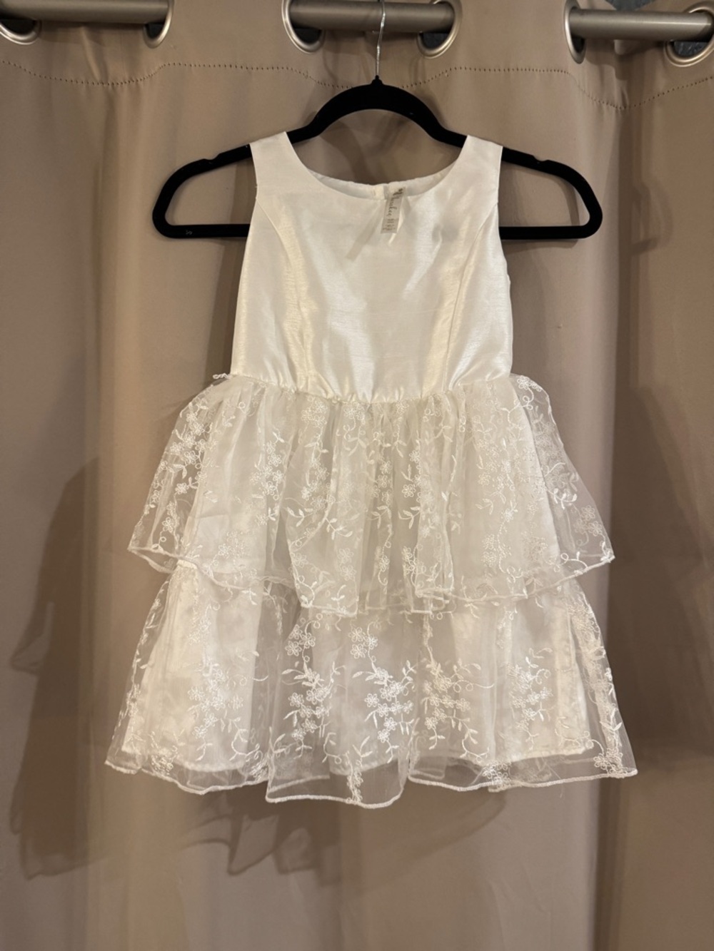 Cherokee Ivory Satin Dress Label Close-Up